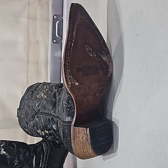 CORRAL C2108 black distressed snip toe cowgirl boots exotic lizard inlay sz 7.5 - Picture 3 of 7